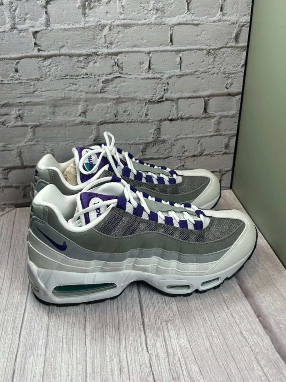 NIKE AIR MAX 95 BIG BUBBLE (WOMEN) 9.5